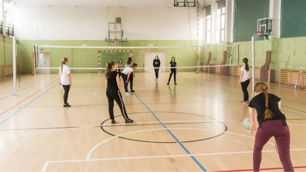 Dzieci i młodzież wypoczywają aktywnie (zdjęcia)