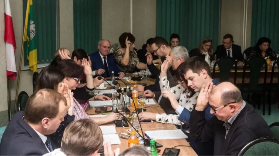 Rada gminy przyjęła uchwałę budżetową na 2020 rok (zdjęcia, wideo)
