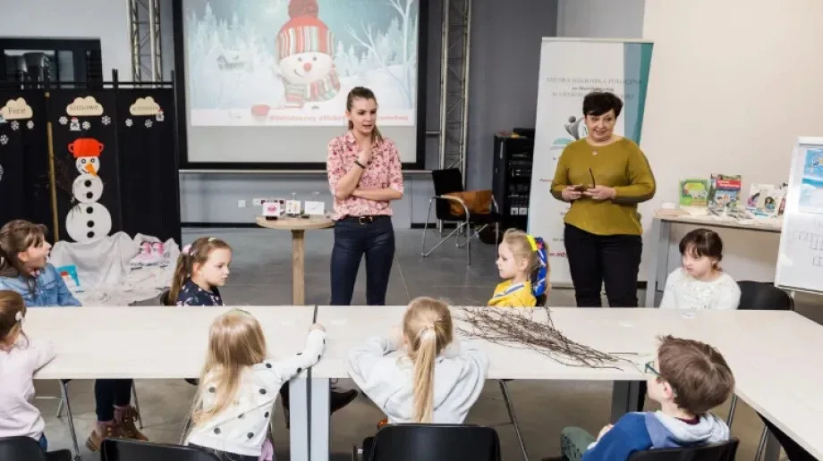 "Biblioteczny alfabet bezpieczeństwa". Zajęcia edukacyjne dla dzieci (zdjęcia)