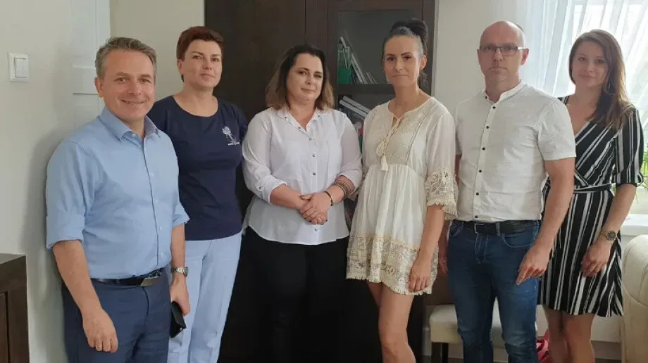 Jak miasto radzi sobie z bezdomnością zwierząt? 