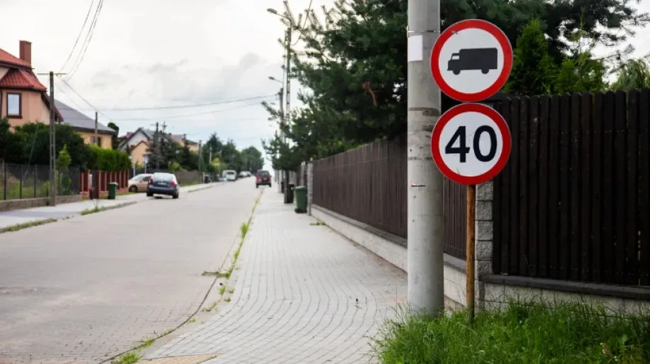 Rekordy prędkości na ulicy Łącznej. Co na to mieszkańcy?