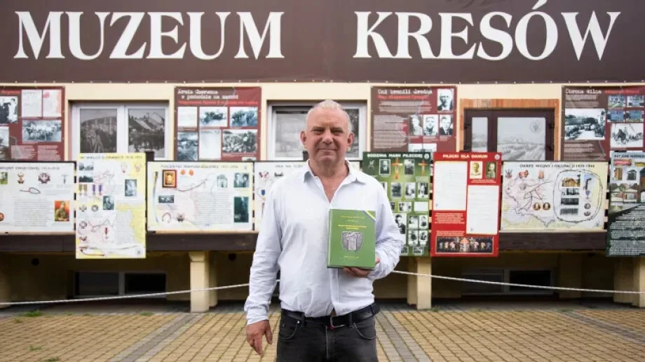 Muzeum Kresów i Ziemi Ostrowskiej wydaje książkę (zdjęcia) 