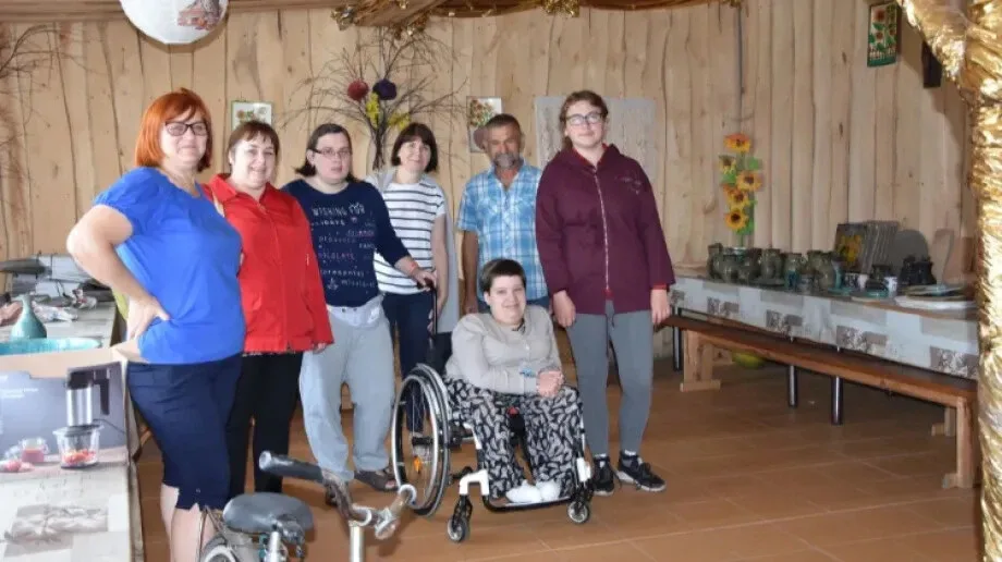 Uczestnicy Środowiskowego Domu Samopomocy tworzą i zwiedzają