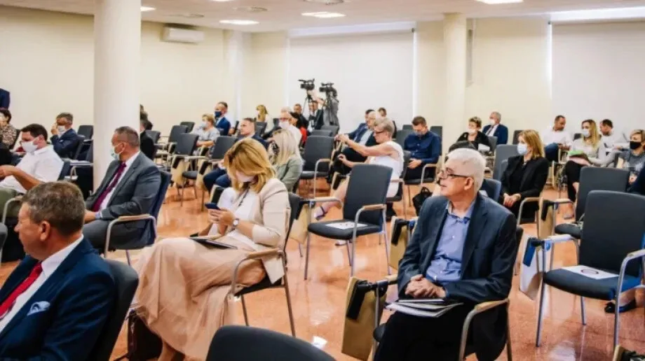Konferencja "Efekty UE w wielu odsłonach. Mazowsze 2020" (wideo)