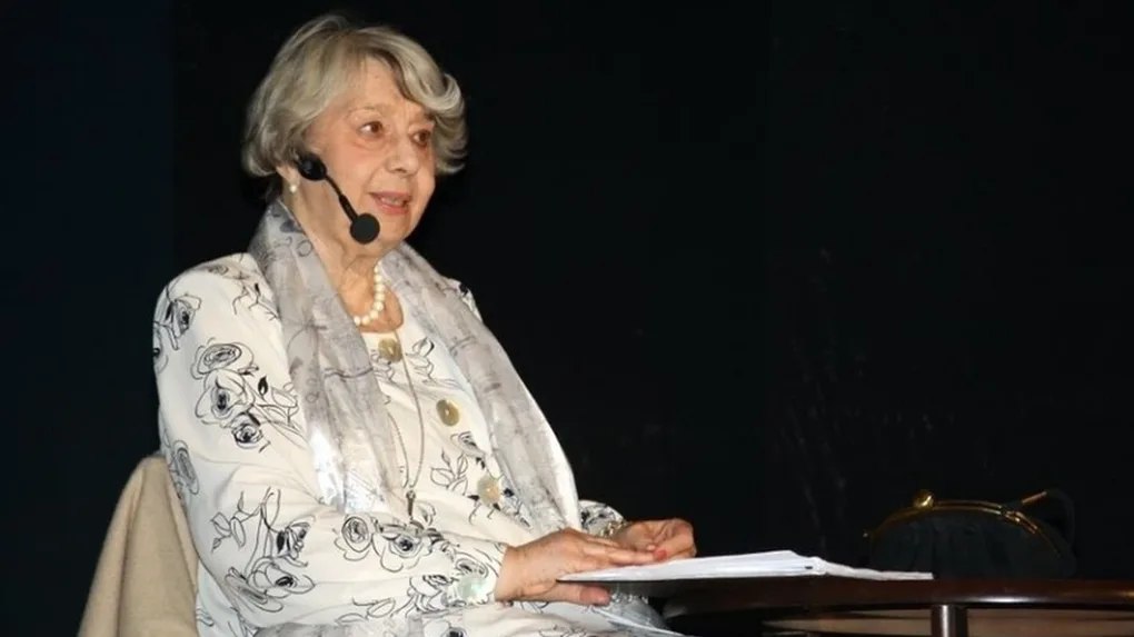 Zofia Kucówna na wykładzie UTW (zdjęcia)