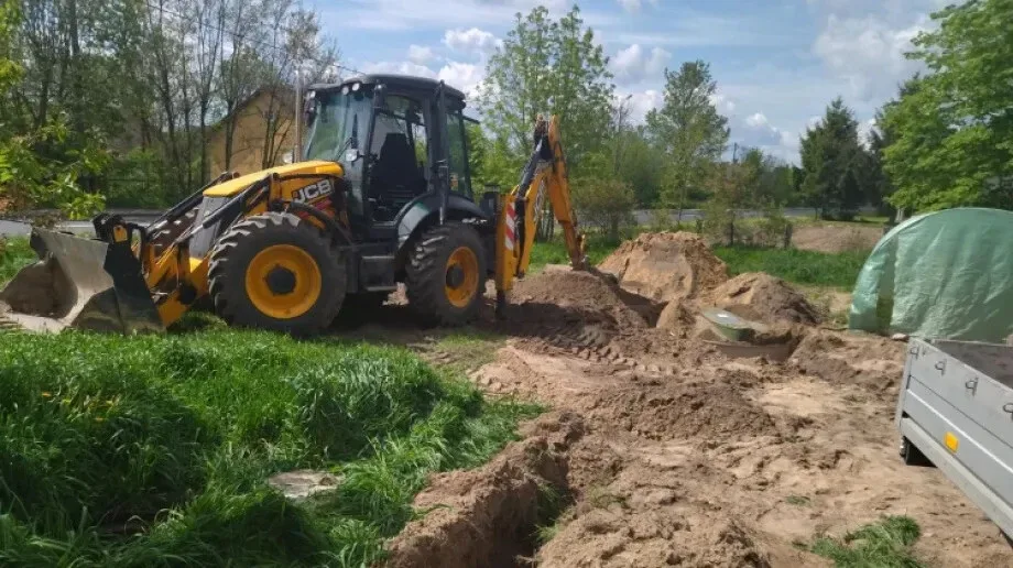 Trwa instalacja przydomowych oczyszczalni ścieków w gminie Andrzejewo