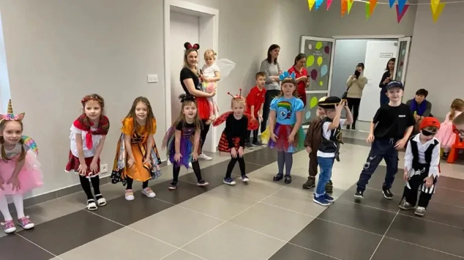 Bal karnawałowy w Gminnej Bibliotece Publicznej w Wąsewie (zdjęcia)
