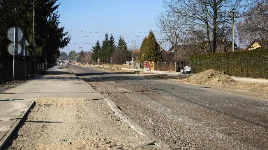 Kolejne prace remontowe ulicy Sikorskiego (zdjęcia)