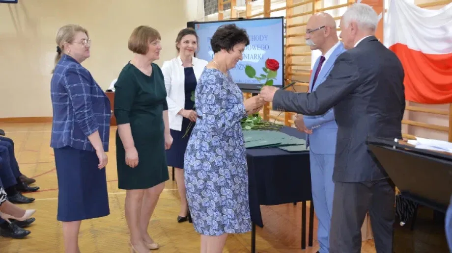 Powiatowe Obchody Międzynarodowego Dnia Pielęgniarki i Położnej w "Ekonomiku" (zdjęcia)