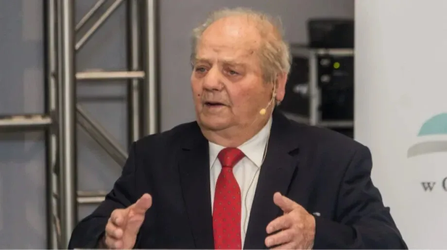 Wspomnienia o zmarłych, mieszkańcach Ostrowi Mazowieckiej i powiatu ostrowskiego