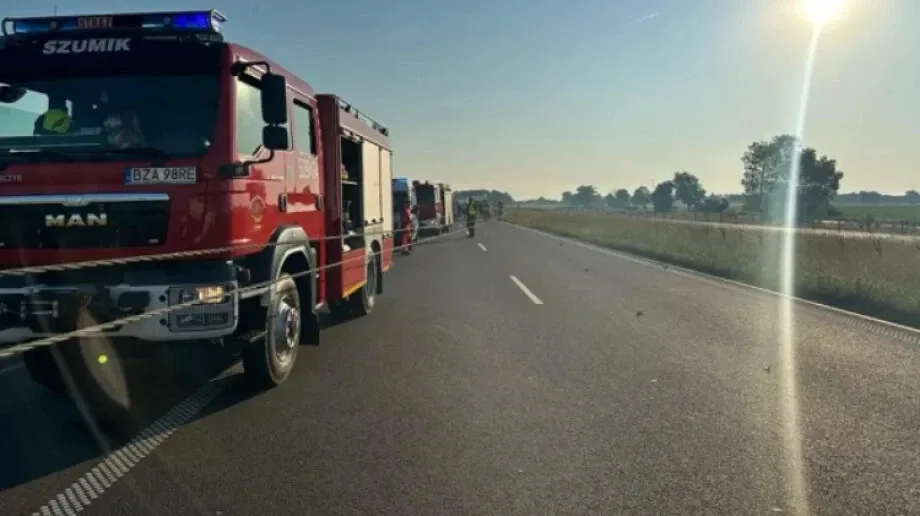 Przewrócona ciężarówka na S8 (zdjęcia) 