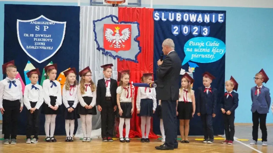 Ślubowanie klas pierwszych - SP Andrzejewo