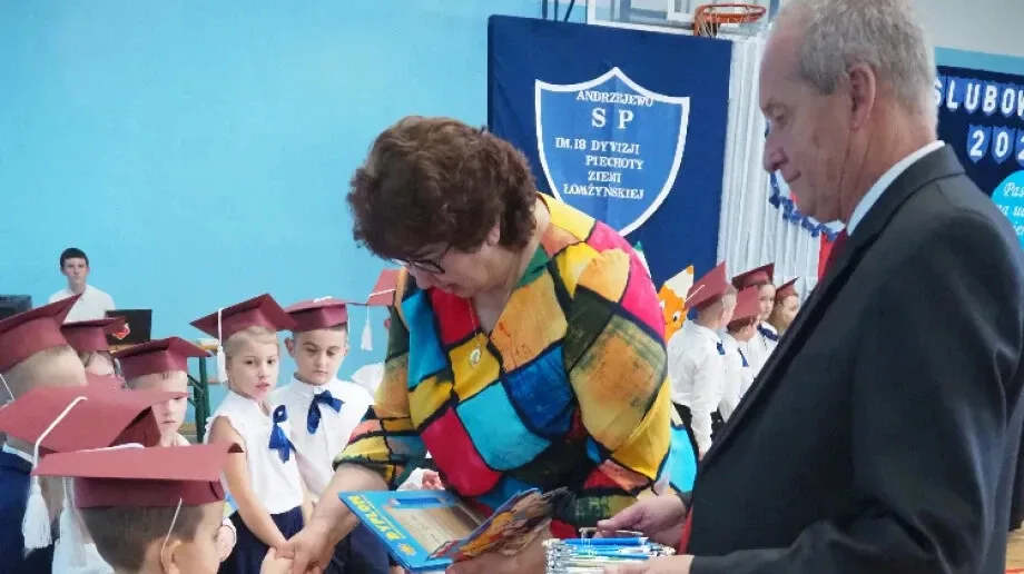Ślubowanie klas pierwszych - SP Andrzejewo