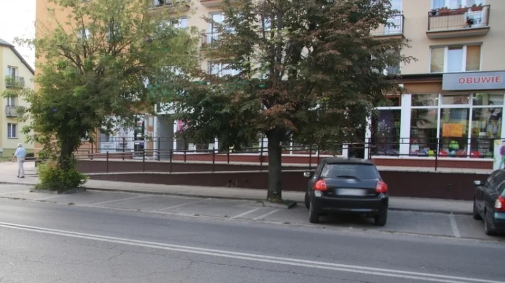 Mistrz parkowania przy ul. 3 Maja (zdjęcia)
