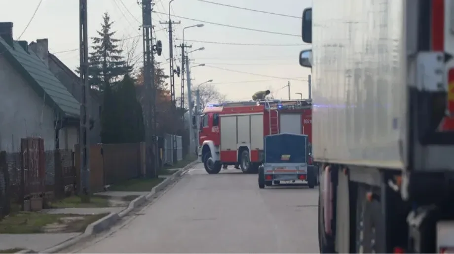 Pożar przy ulicy Podstoczysko. Interweniowało aż pięć zastępów straży pożarnej (zdjęcia)