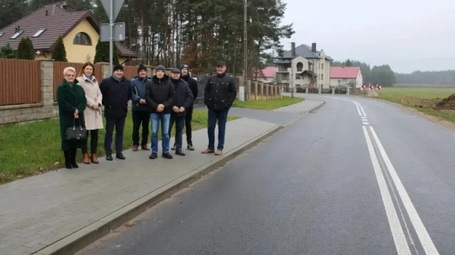 Zakończono rozbudowę drogi powiatowej Szulborze Wielkie - Zuzela