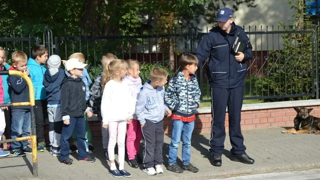 Policjanci z wizytą u dzieci w ZSP nr 2 (zdjęcia)