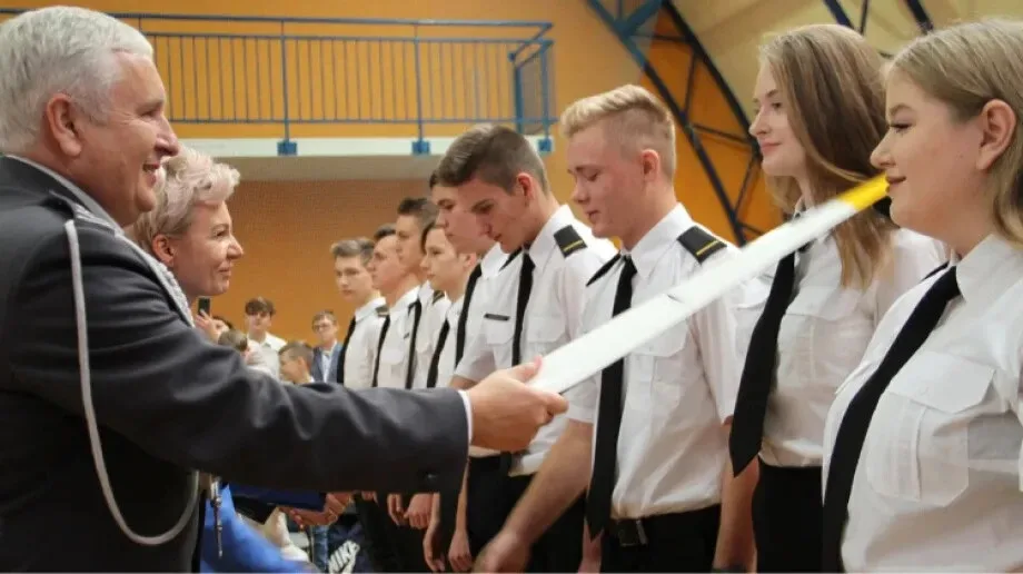 CSL Technikum Lotnicze w Nagoszewie - Elitarna Placówka Edukacyjna