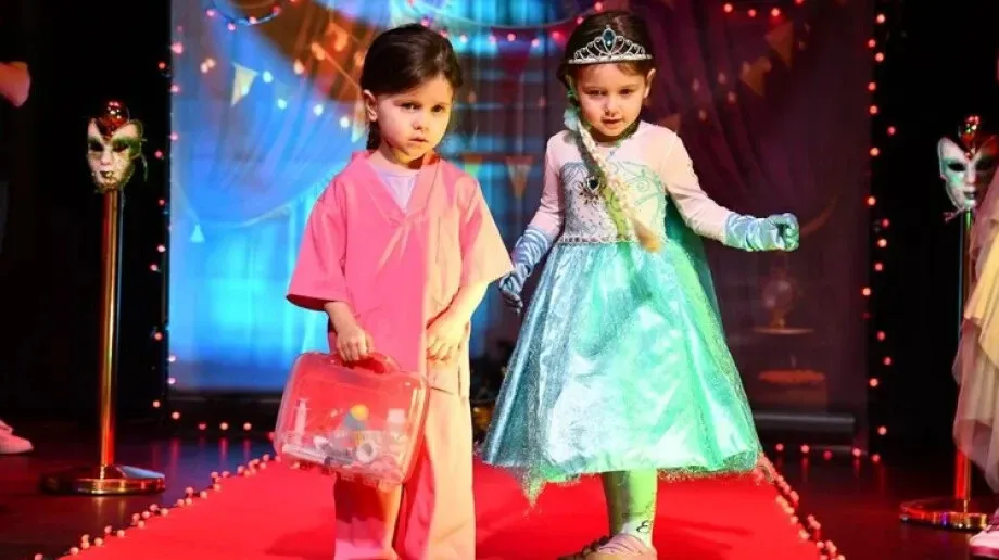 Bal karnawałowy pełen radości i tańca w Broku! (zdjęcia)