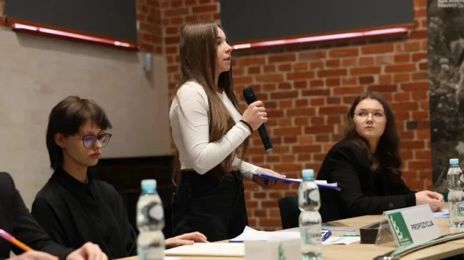 Finał V edycji Ostrowskiej Szkoły Debaty (zdjęcia)
