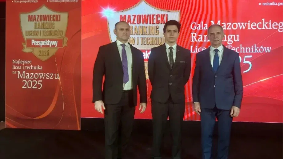Technikum nr 2 w ostrowskim "Ekonomiku" najlepsze w powiecie! (zdjęcia)