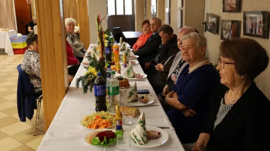 Spotkanie Wielkanocne Klubu Seniora "Pogodna Przystań" (zdjęcia)