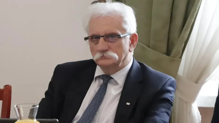 Radny powiedział to na sesji. Wiceprzewodnicząca wybuchła śmiechem
