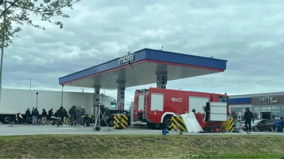 Co tu się kręci? Stacja Moya zamieniła się w plan filmowy (zdjęcia)