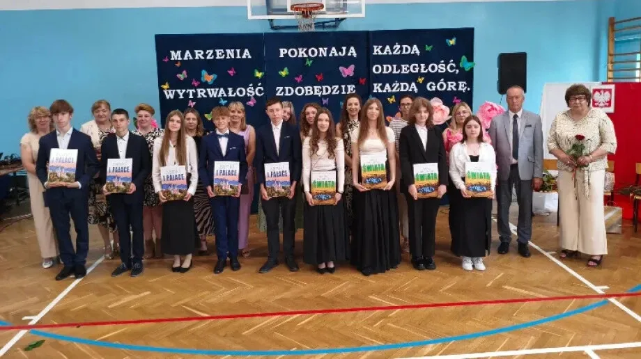 Zakończenie roku szkolnego 2024/2025 w Szkołach Podstawowych w gminie Andrzejewo (zdjęcia)