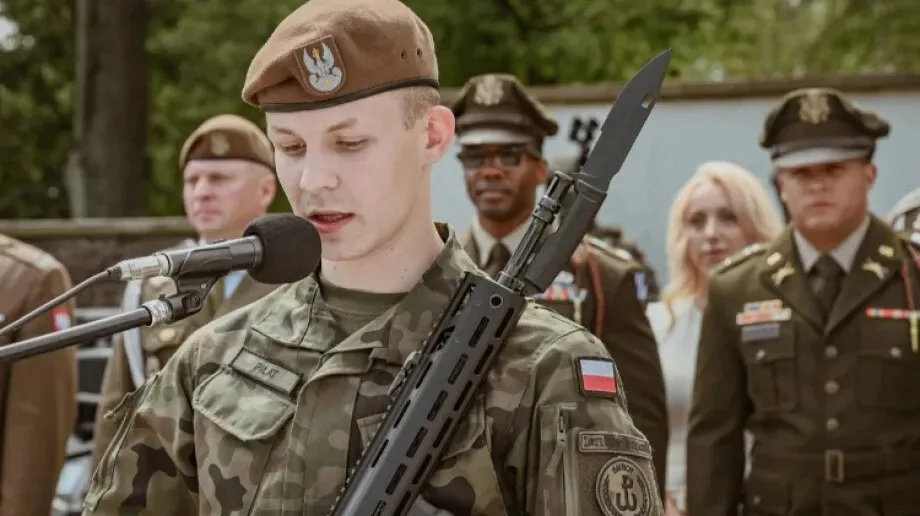 5 Mazowiecka Brygada Obrony Terytorialnej świętowała kolejny rok służby i powitała nowych żołnierzy (zdjęcia)