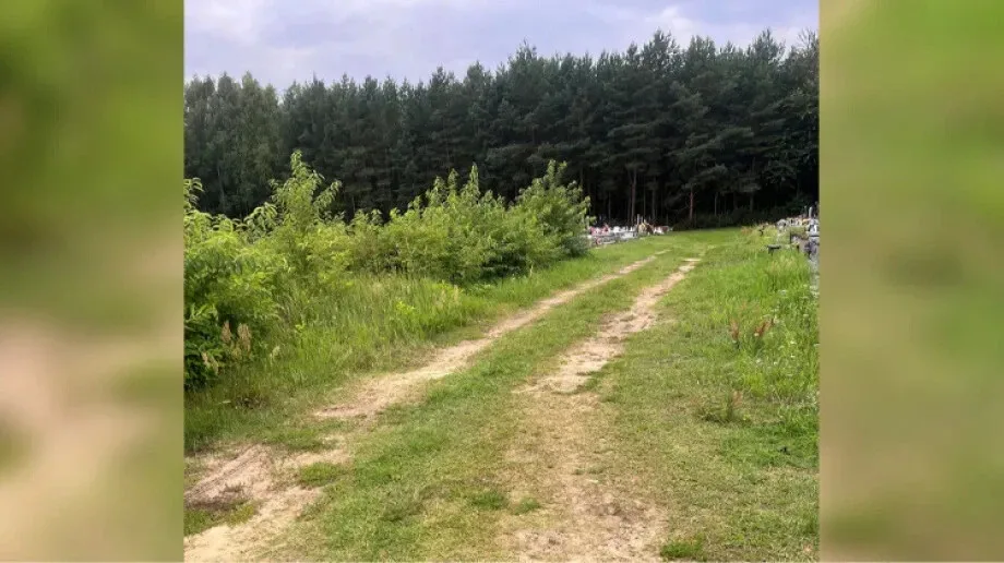 Cmentarz w ruinie? Mieszkanka skarży się na bałagan i brak bezpieczeństwa (zdjęcia)