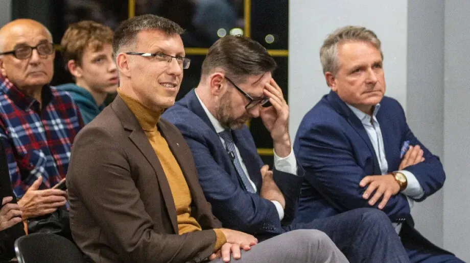 Obajtek o przyszłości Unii, gospodarce, energetyce i "kaście" rządzącej Polską. Spotkanie z europosłem w Ostrowi Mazowieckiej (zdjęcia, wideo)