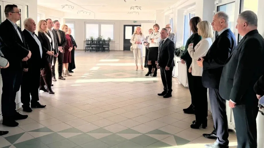 Bursa w Ostrowi Mazowieckiej po modernizacji. Zakończono ważną inwestycję (zdjęcia)