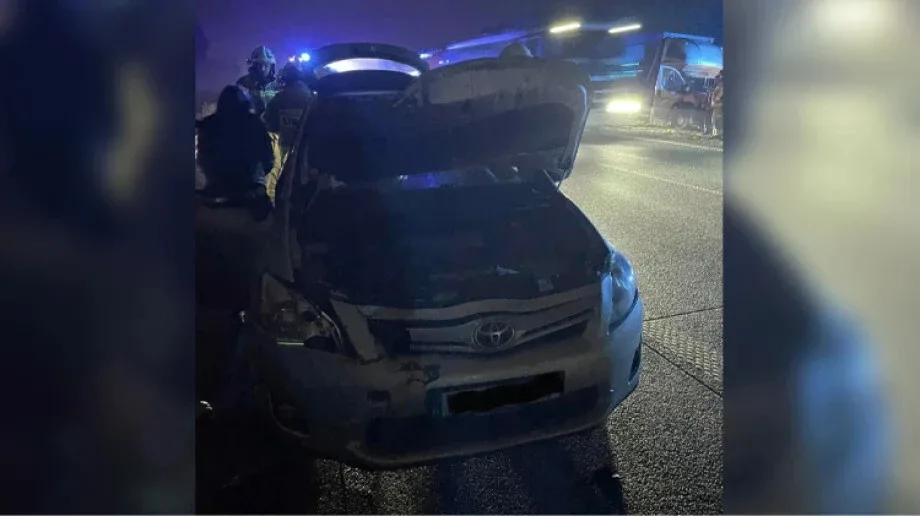 Zderzenie osobówki z busem na trasie S8. Interweniowały służby ratunkowe (zdjęcia)