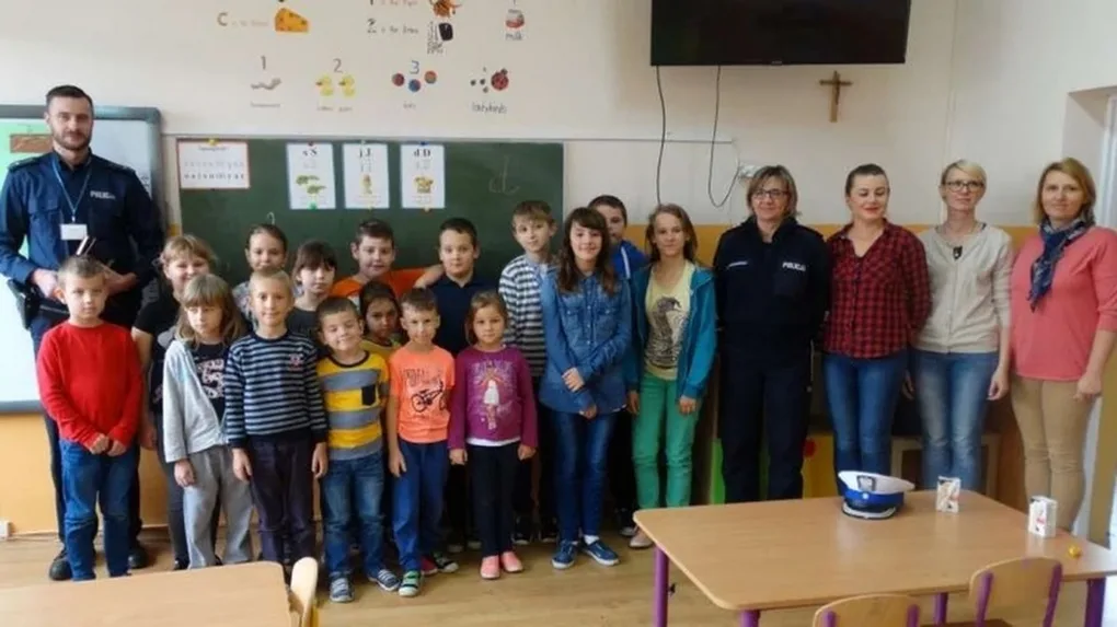 Policjanci odwiedzili dzieci z Trynos-Osiedla