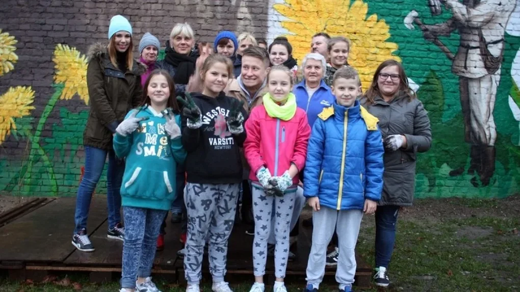Posprzątali na "Skwerku obfitości" (zdjęcia)