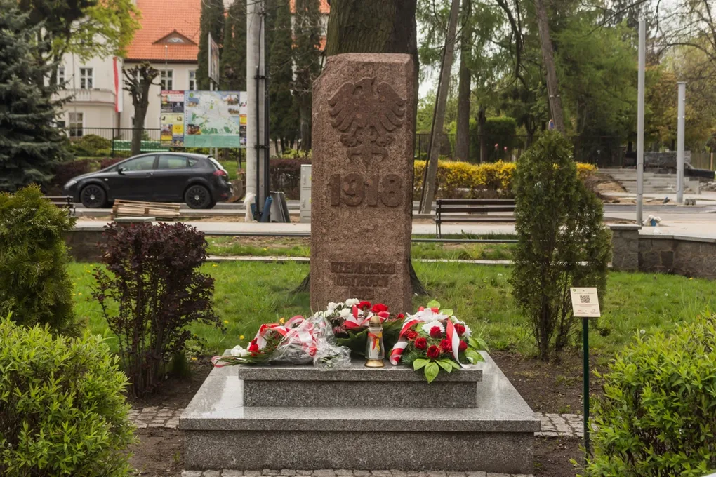 Skromne 3-cio majowe uroczystości pod Dębem Wolności