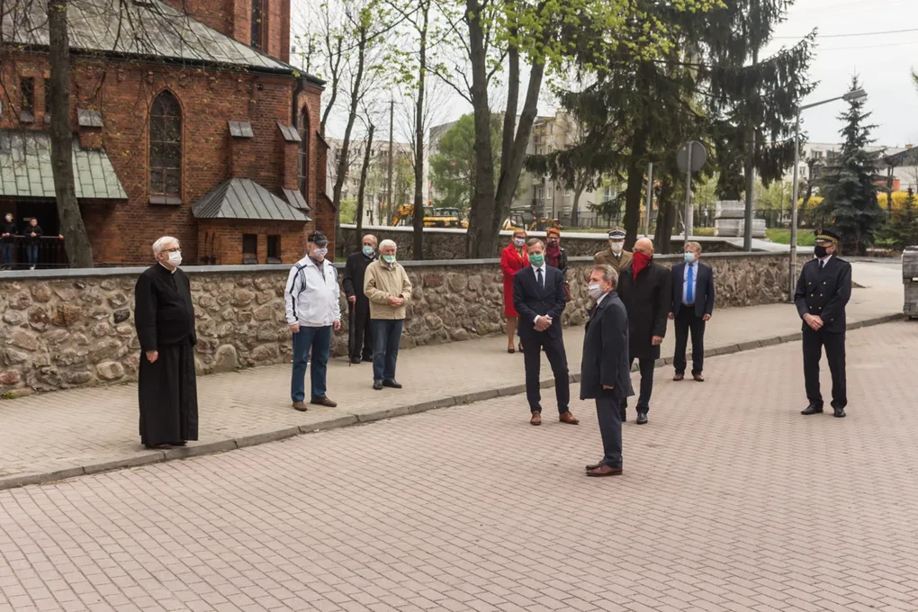 Skromne 3-cio majowe uroczystości pod Dębem Wolności