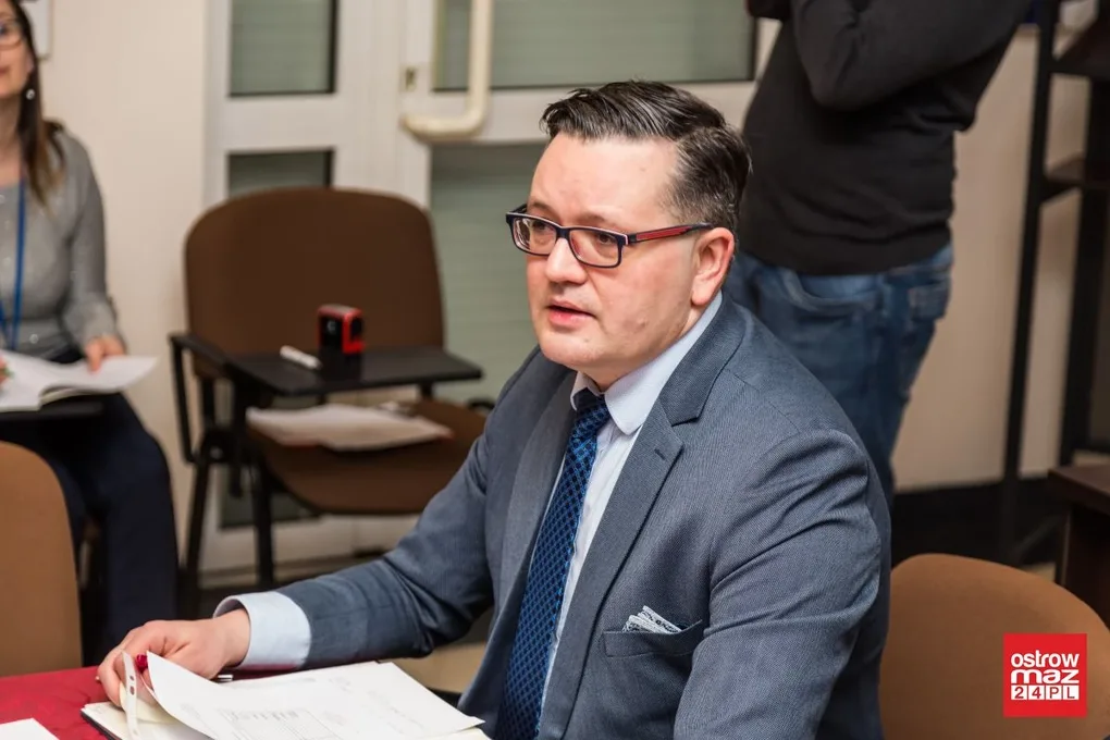 Ostrowski szpital z nowym blokiem operacyjnym i lądowiskiem na helikopter? (zdjęcia)