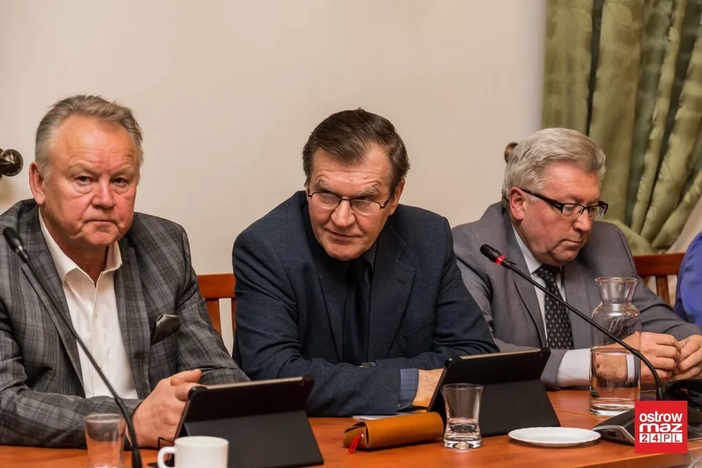 Podwyżki opłat za odpady komunalne (zdjęcia, wideo)