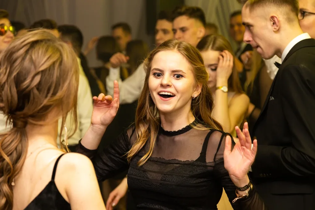 Studniówka uczniów ostrowskiego Kopernika (zdjęcia, wideo)