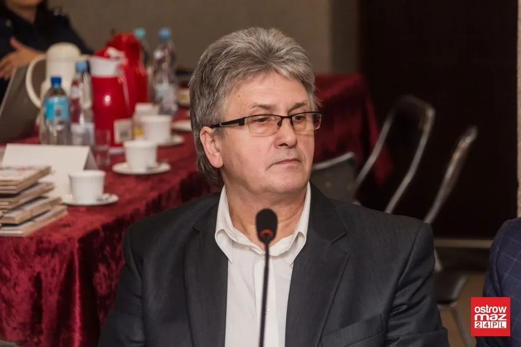 Złamano statut gminy w Małkini Górnej. Krótka sesja bez budżetu (zdjęcia)