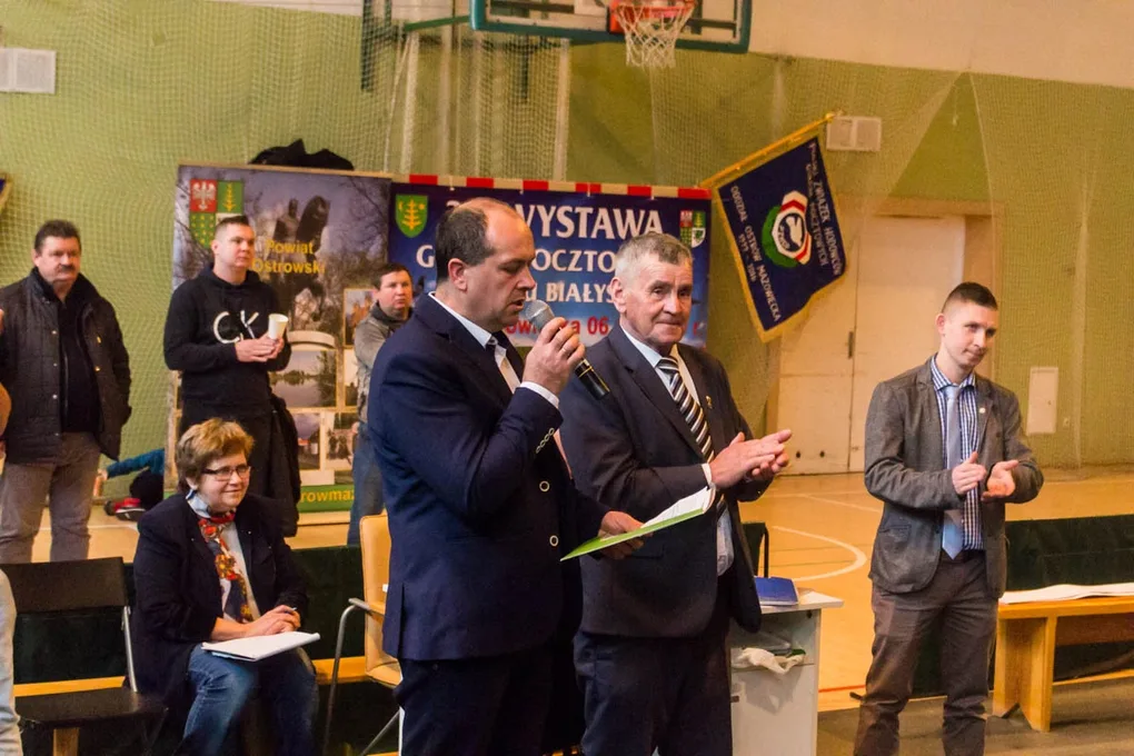 Hodowcy zaprezentowali swoje ptaki w Ostrowi Mazowieckiej (zdjęcia, wideo)