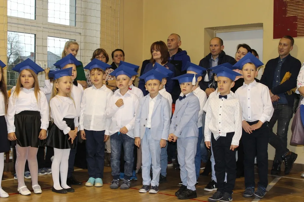Ślubowanie pierwszoklasistów w "jedynce" (zdjęcia)