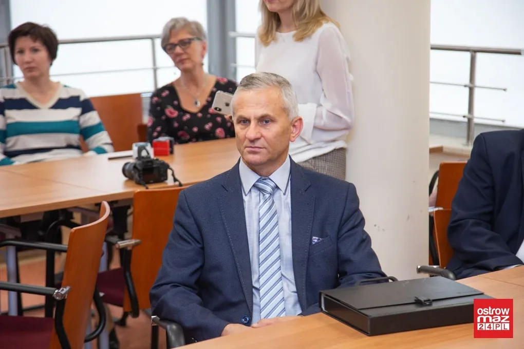 Pracownie z powiatu ostrowskiego dofinansowane (zdjęcia)