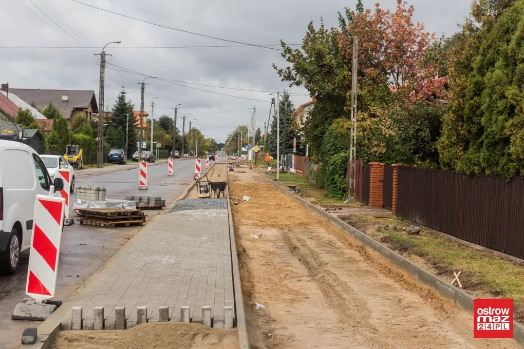 Powstają ścieżki pieszo-rowerowe (zdjęcia)