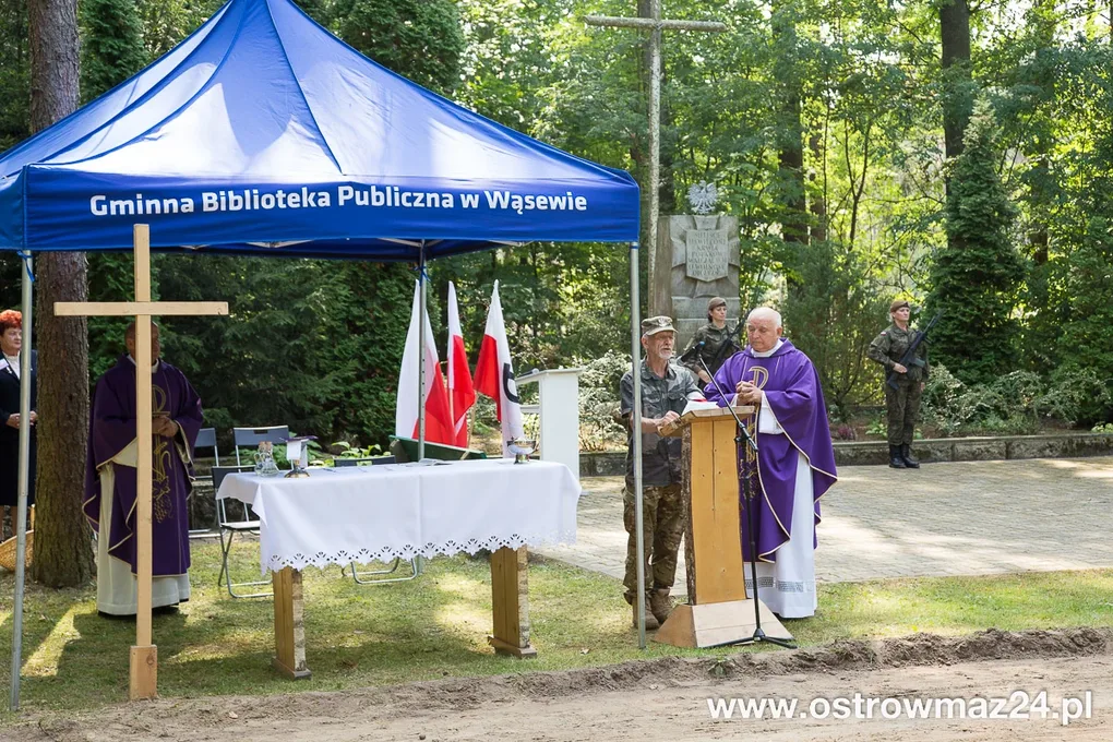 Pod Pecynką uczcili pamięć bohaterów (zdjęcia, wideo)