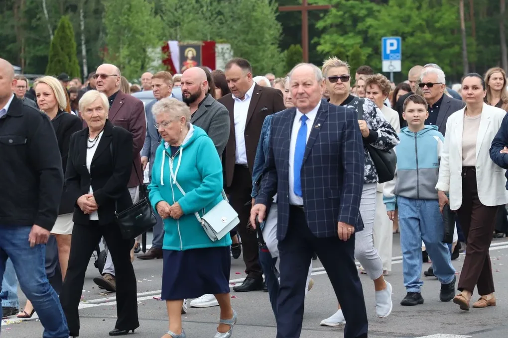 Procesja Bożego Ciała w parafii pw. Opatrzności Bożej (zdjęcia)
