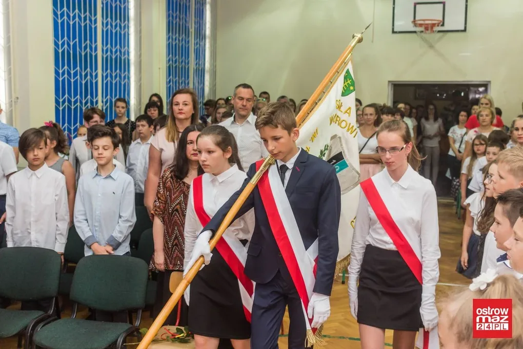 Już wakacje! Zakończenie roku szkolnego w "czwórce" (zdjęcia)