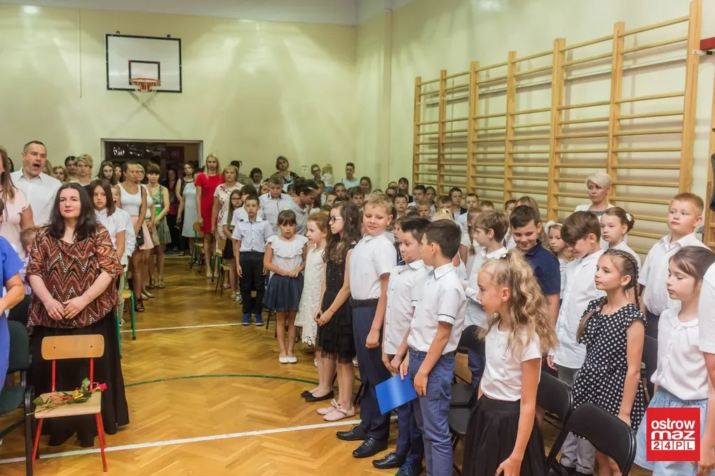 Już wakacje! Zakończenie roku szkolnego w "czwórce" (zdjęcia)